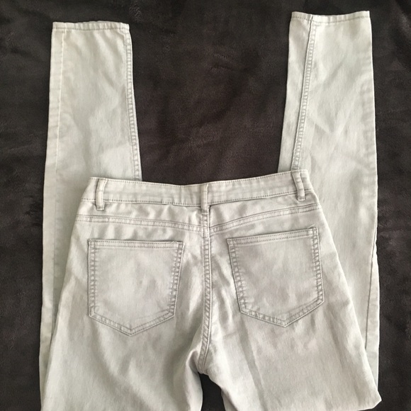 H&M Jean - Picture 2 of 4